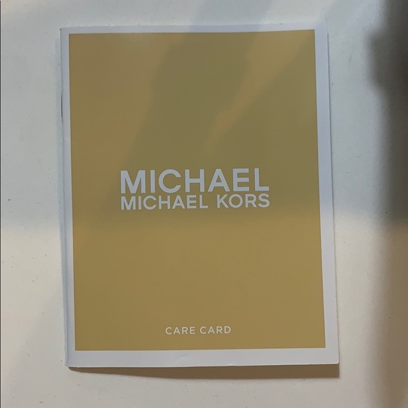 Michael Kors satchel with strap - Picture 3 of 3